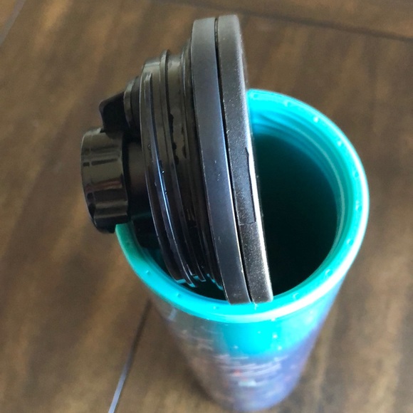 Starbucks 16oz thermos - Picture 8 of 9